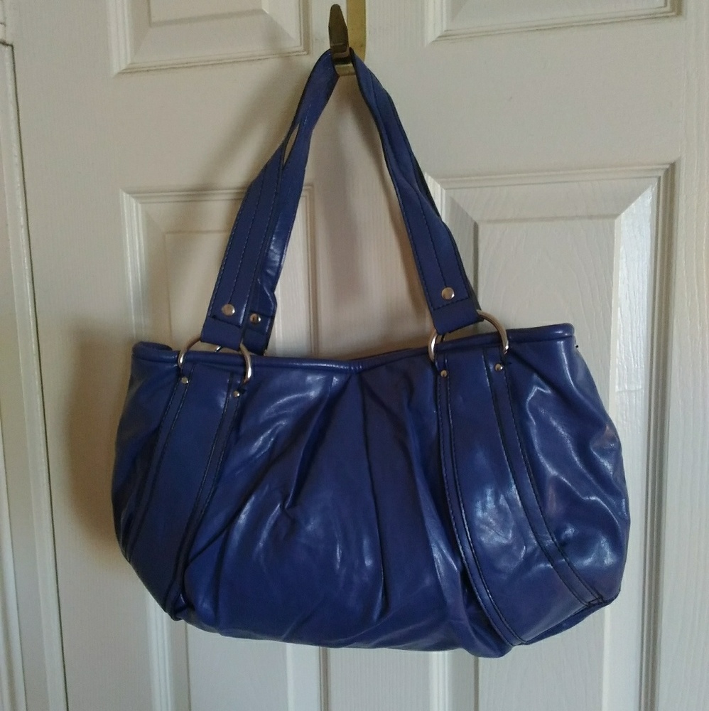 Blue purse - Picture 1 of 8